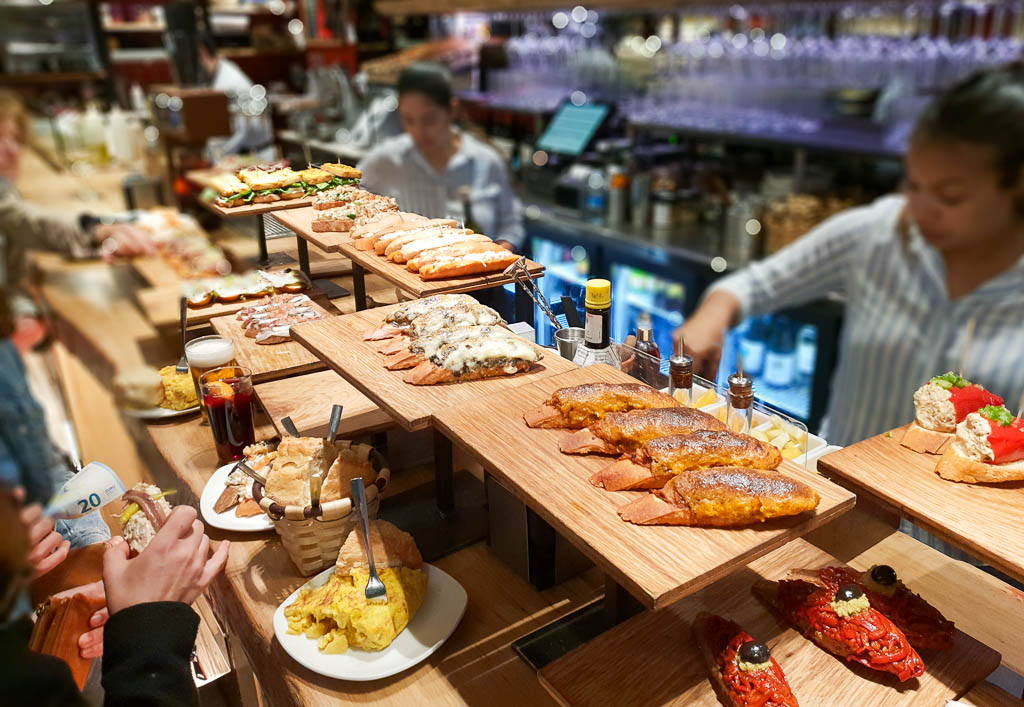 Tapas food culture